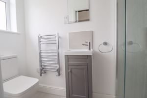 En-Suite- click for photo gallery